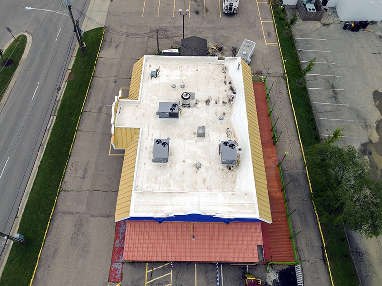 1061 Reading Rd, Mason, OH for sale - Building Photo - Image 3 of 12