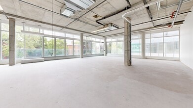 2615-2865 Ave Van Horne, Montréal, QC for lease Matterport 3D Scan- Image 1 of 8