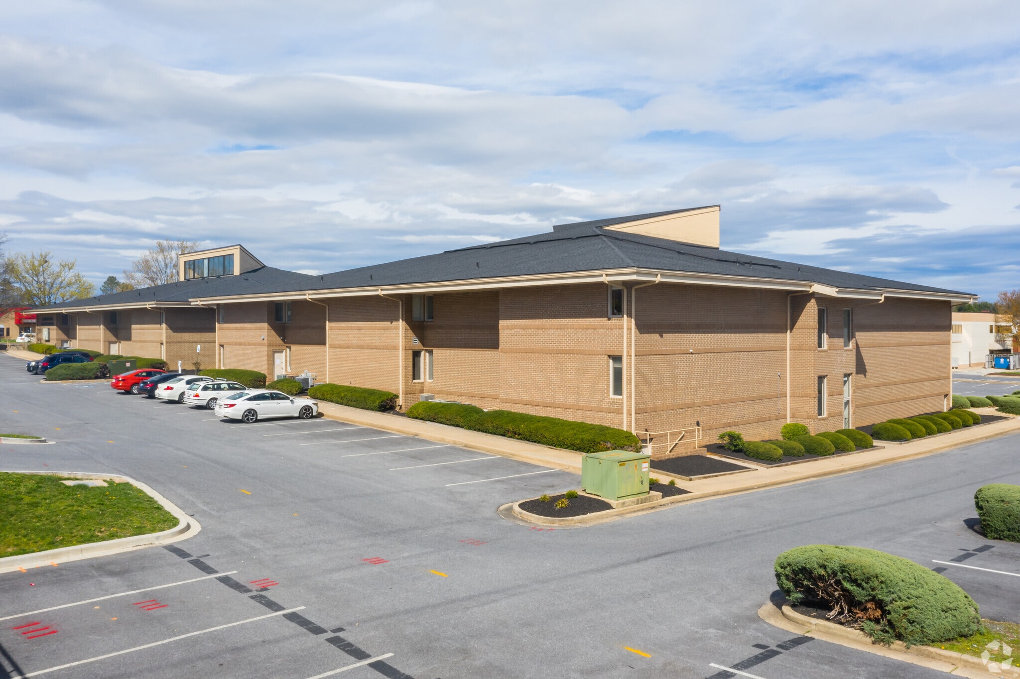 198 Thomas Johnson Dr, Frederick, MD for lease Building Photo- Image 1 of 2
