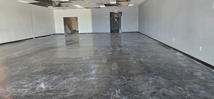 101-143 City Smitty Dr, Saint Marys, GA for lease Interior Photo- Image 1 of 2