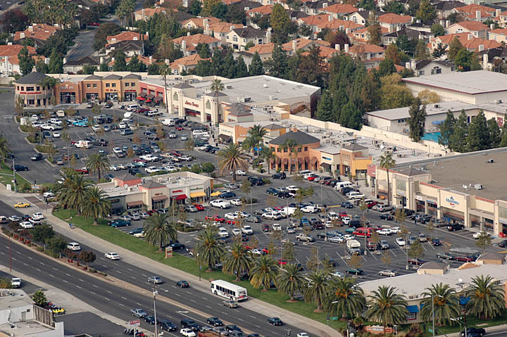 2027 Camden Ave, San Jose, CA à louer Photo du bâtiment- Image 1 de 6