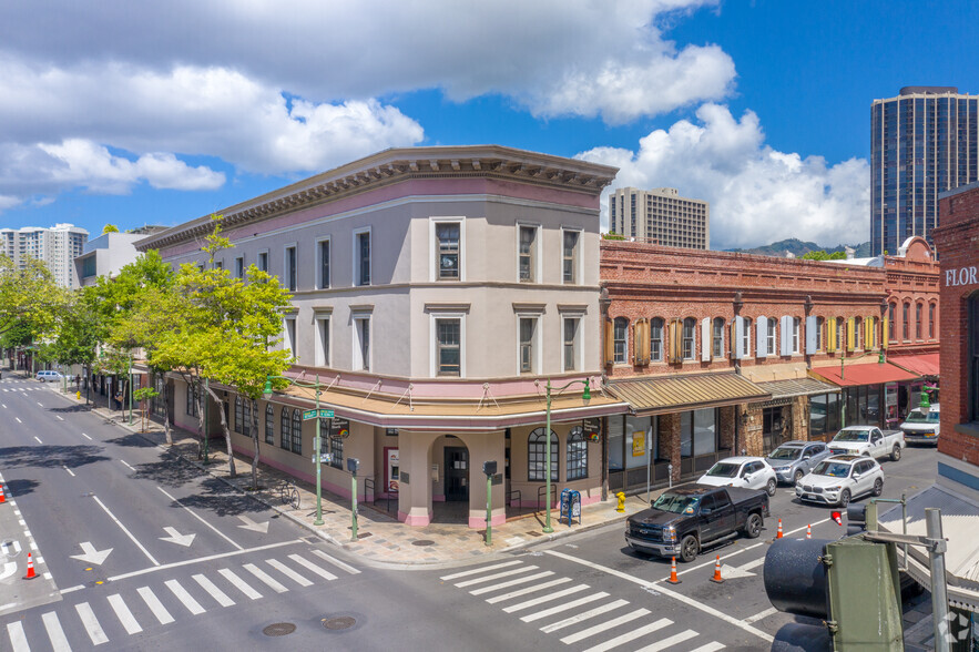 2 N King St, Honolulu, HI à vendre - Photo du bâtiment - Image 1 de 1