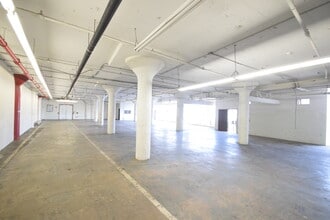 2155 E 7th St, Los Angeles, CA for lease Interior Photo- Image 2 of 5