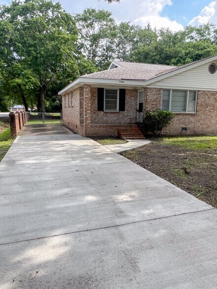 1740 Pinecrest Rd, Charleston, SC à vendre - Photo du bâtiment - Image 3 de 12