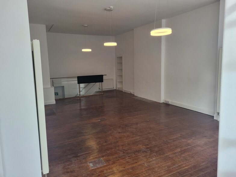 28 Dundas St, Edinburgh for lease - Building Photo - Image 2 of 4