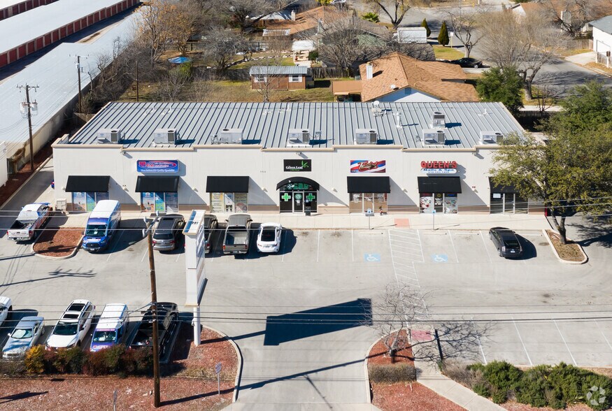 7755 Eckhert Rd, San Antonio, TX à louer - Aérien - Image 3 de 3