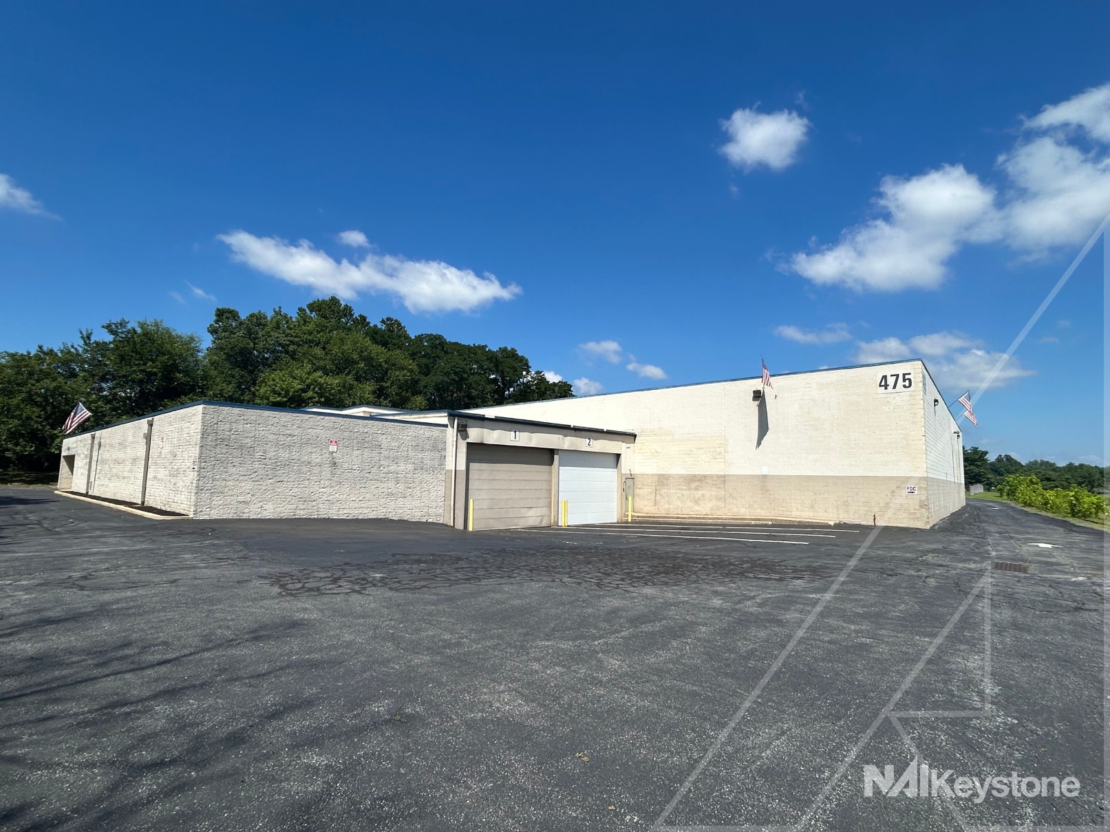 475 Riverfront Dr, Reading, PA for lease Building Photo- Image 1 of 18