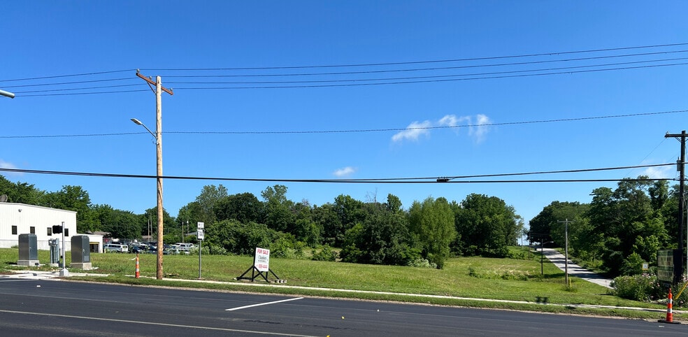 211 E Kearney St, Springfield, MO for sale - Building Photo - Image 1 of 6