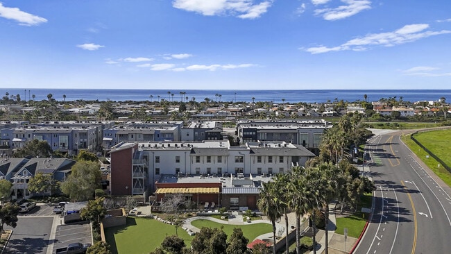 More details for 6801 Embarcadero Ln, Carlsbad, CA - Multifamily for Sale