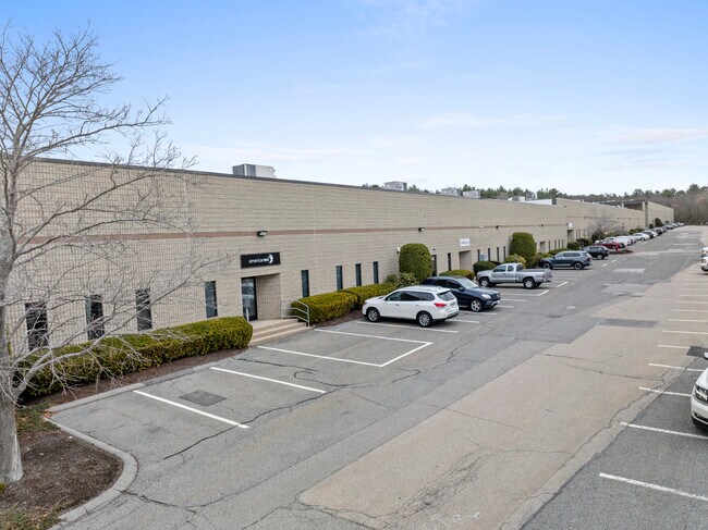 Plus de détails pour 960R Turnpike St, Canton, MA - Plusieurs types d'espaces à louer