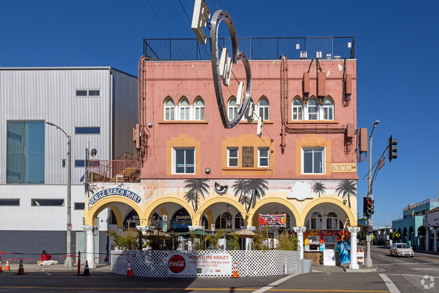 1515 Pacific Ave, Venice, CA à louer - Photo du bâtiment - Image 3 de 4