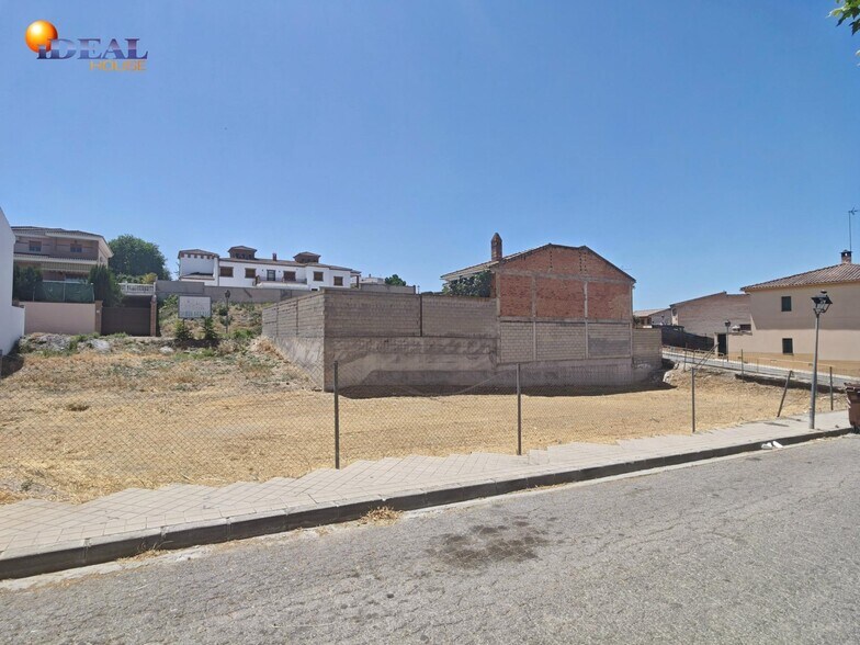 Calle Isaac Newton, 01, Láchar, Granada à vendre - Photo du bâtiment - Image 2 de 10