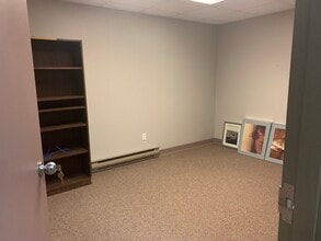 32 Paint St, Port Hawkesbury, NS for lease Interior Photo- Image 2 of 21