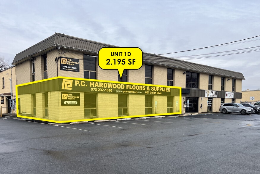 601-605 Union Blvd, Totowa, NJ for lease - Building Photo - Image 1 of 11