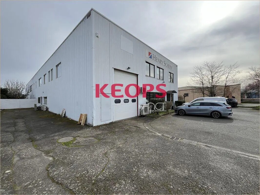 Flex in Toulouse for lease Building Photo- Image 1 of 9