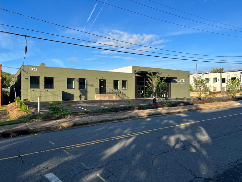2025 Thrift Rd, Charlotte, NC for lease - Building Photo - Image 1 of 5