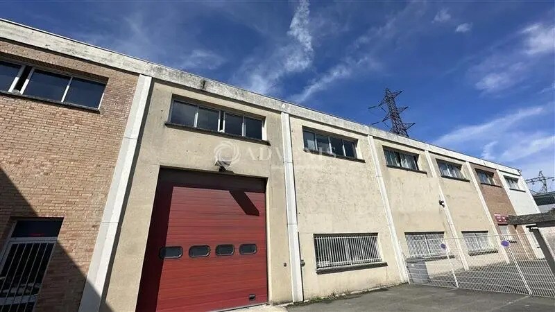 Bureau dans Neuilly-Plaisance à louer Photo du bâtiment- Image 1 de 2