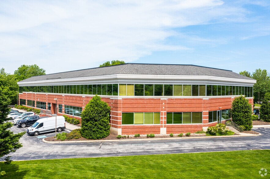 10 Campus Blvd, Newtown Square, PA à vendre - Photo du bâtiment - Image 1 de 10
