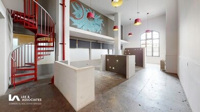 800 E Ocean Blvd, Long Beach, CA à louer Photo du bâtiment- Image 2 de 9