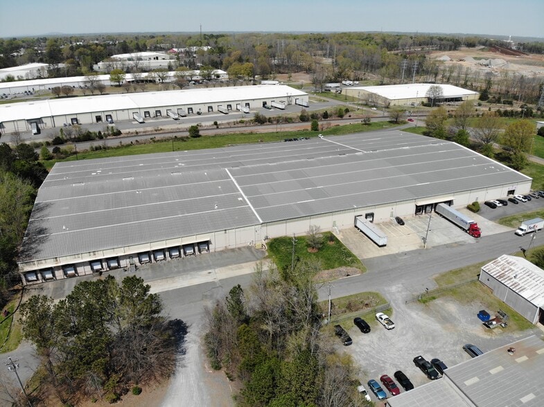 500 Linkwood Rd, Rock Hill, SC à vendre - Photo du bâtiment - Image 2 de 11