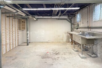 271 Western Ave, Lynn, MA à louer Photo intérieure- Image 2 de 2