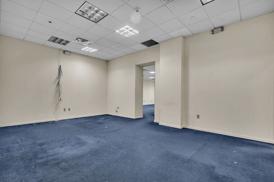 55 Main St, Yonkers, NY à louer - Photo intérieure - Image 3 de 12