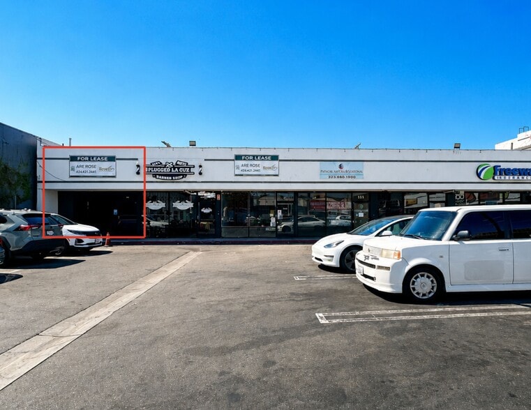 5520-5530 Santa Monica Blvd, Los Angeles, CA for lease - Building Photo - Image 1 of 8