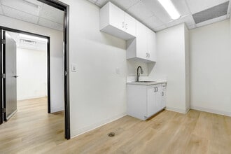 11600 Wilshire Blvd, Los Angeles, CA for lease Interior Photo- Image 2 of 6