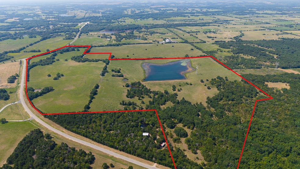 NWC FM 2645 & W FM 898, Bonham, TX à vendre - Aérien - Image 3 de 7