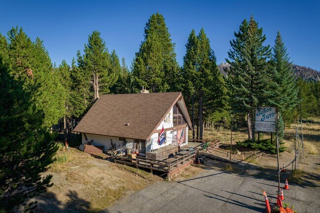 More details for 2877 Us-50, South Lake Tahoe, CA - Retail for Sale