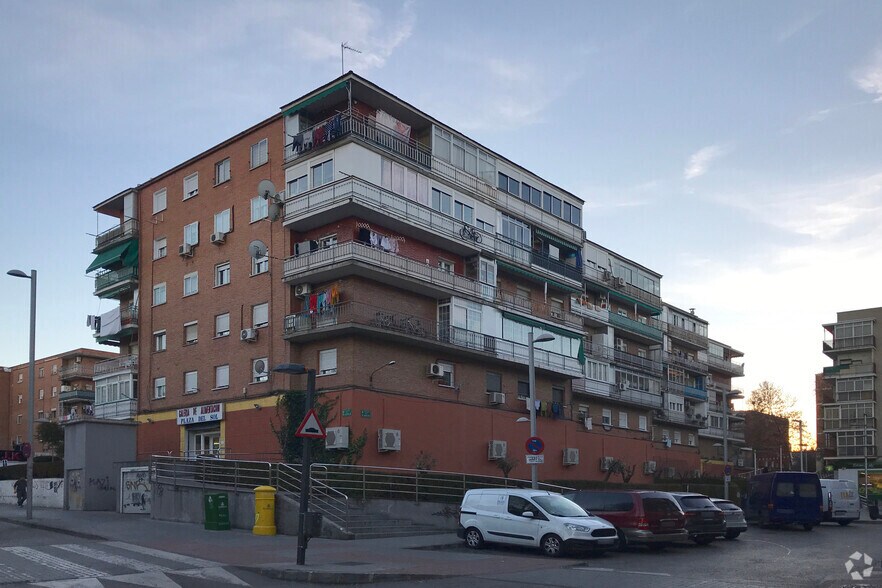 Calle Doctor Morcillo, 1, Coslada, Madrid à vendre - Photo du bâtiment - Image 3 de 4