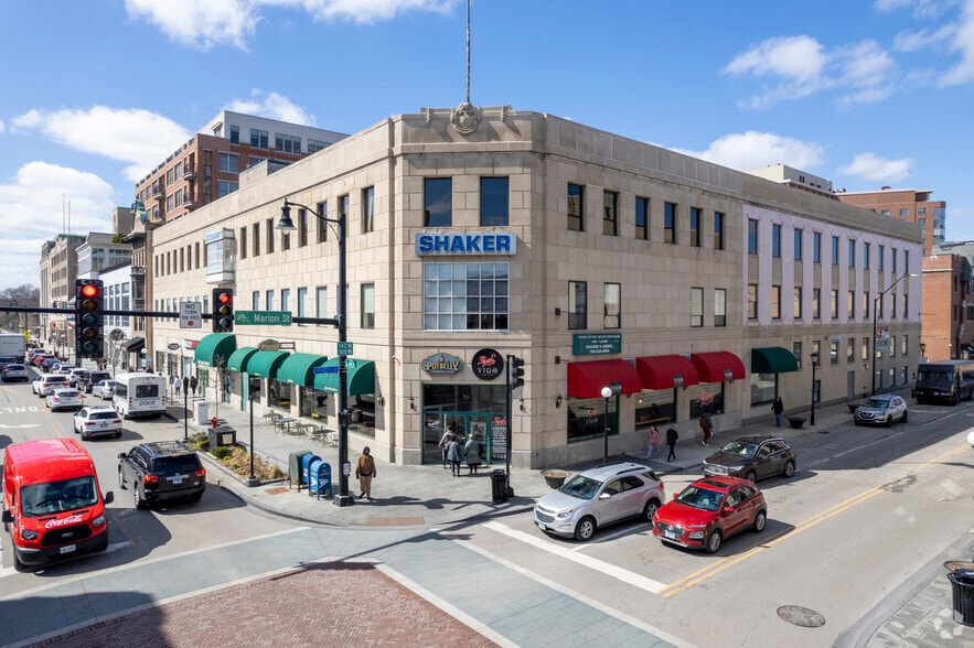 1100 Lake St, Oak Park, IL for lease - Primary Photo - Image 1 of 14