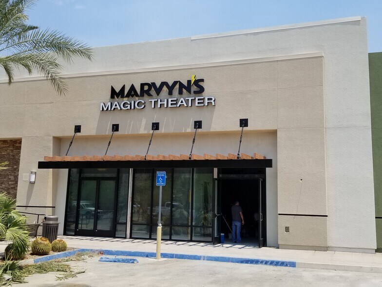 46660 Washington St, La Quinta, CA à louer - Photo du bâtiment - Image 3 de 14