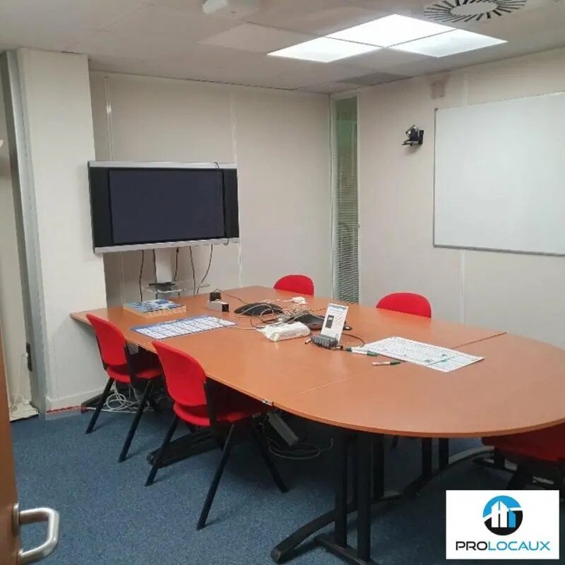 Office in Eybens for sale Interior Photo- Image 1 of 13