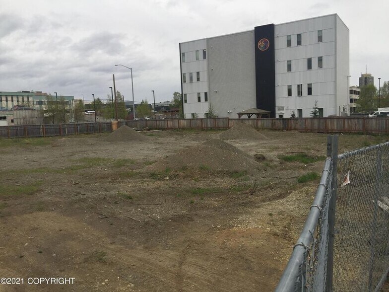 000 E 3rd Ave, Anchorage, AK à vendre - Autre - Image 2 de 3