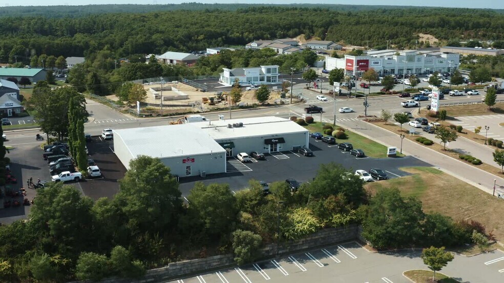 74 Long Pond Rd, Plymouth, MA à louer - Vidéo sur l’inscription commerciale - Image 2 de 24