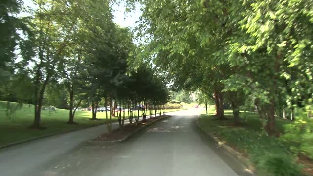 1200 Premier Dr, Chattanooga, TN à louer - Vidéo sur l’inscription commerciale - Image 2 de 20