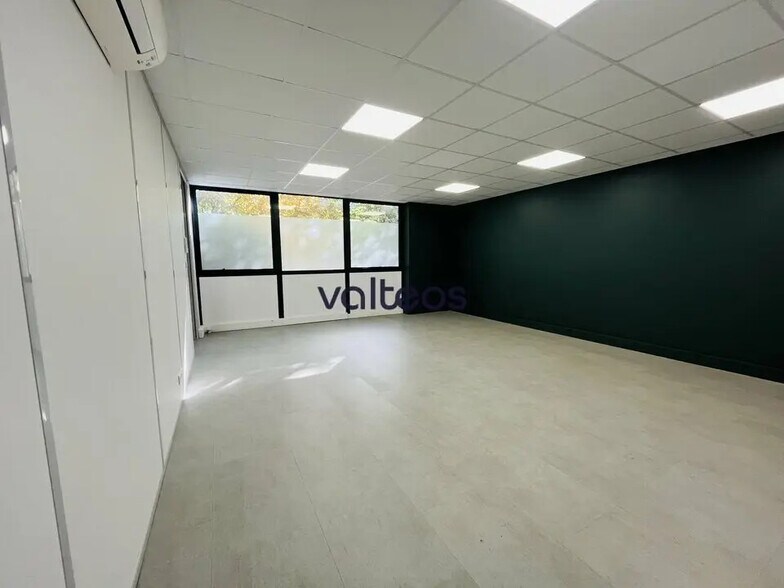 130 Rue Galilée, Labège à louer - Photo du bâtiment - Image 2 de 7