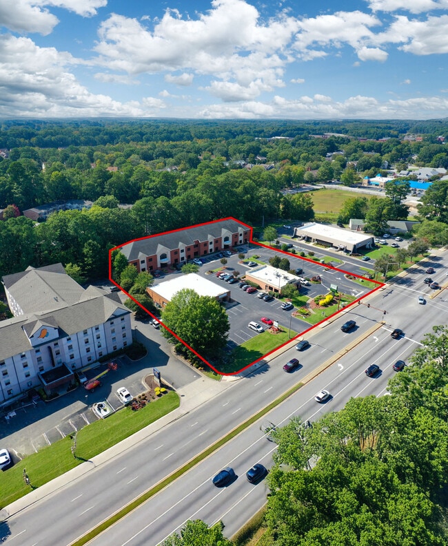 Plus de détails pour 11717, 11719 & 11719B Jefferson Ave – Bureau à vendre, Newport News, VA