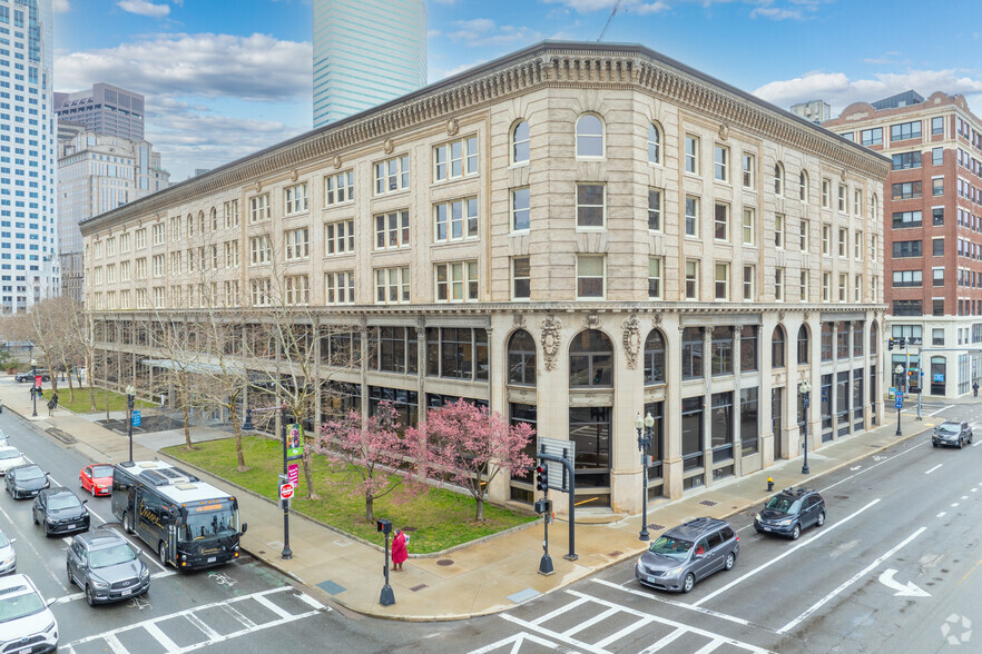 179 Lincoln St, Boston, MA for lease - Building Photo - Image 1 of 17