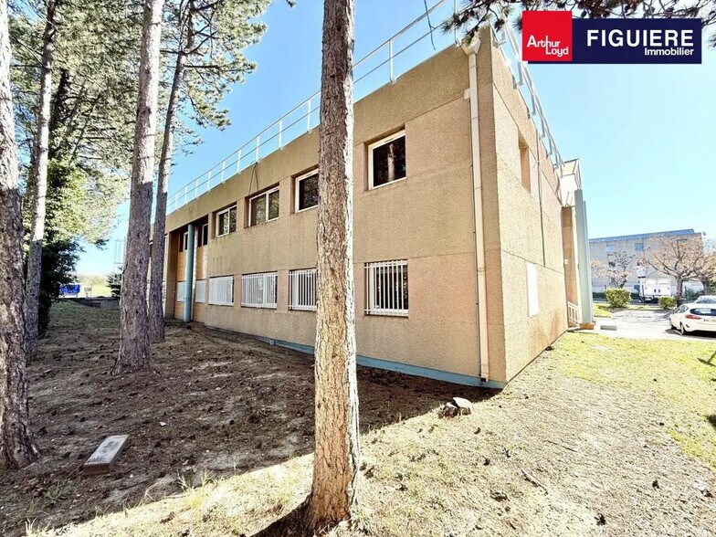 2 Voie D'Espagne, Vitrolles à louer - Photo du bâtiment - Image 3 de 14