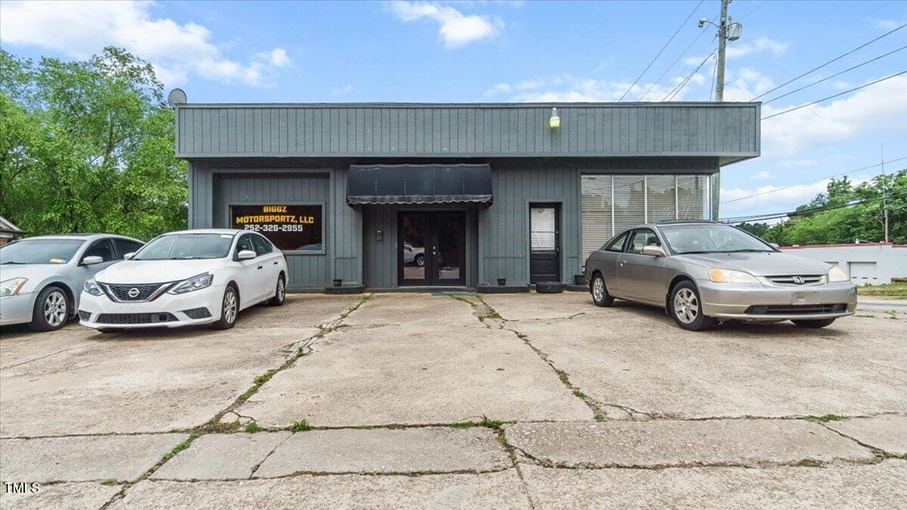 201 S Main St, Warrenton, NC for sale - Building Photo - Image 2 of 28