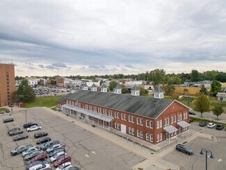 Plus de détails pour 322 Broadway St, Mount Pleasant, MI - Flex à vendre