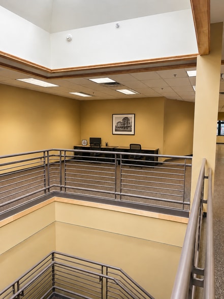 91-101 Main St, Cortland, NY for lease - Building Photo - Image 3 of 4