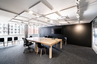 2100-2110 Rue Drummond, Montréal, QC à louer Photo intérieure- Image 2 de 20