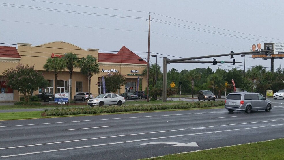 8189-8259 Navarre Pky, Navarre, FL à louer - Photo du bâtiment - Image 2 de 10