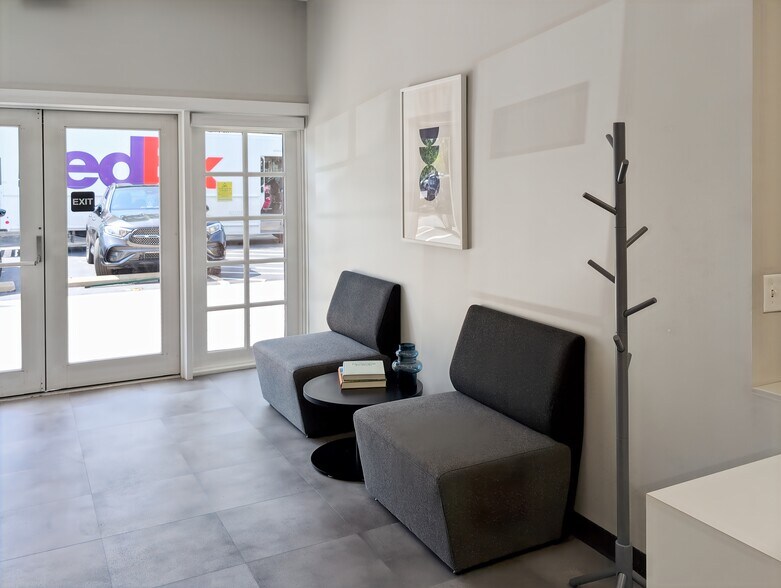 4285 Morse Rd, Gahanna, OH à louer - Photo intérieure - Image 3 de 12