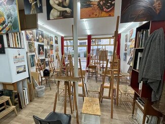 Plus de détails pour Commerce de détail à louer