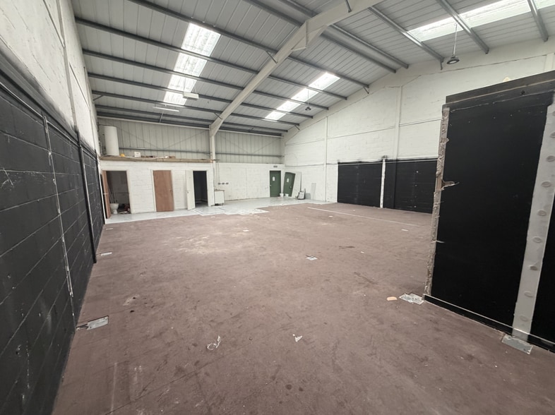 Bowesfield Crescent, Stockton-On-Tees for lease - Interior Photo - Image 3 of 6