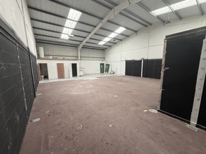 Bowesfield Crescent, Stockton-On-Tees for lease Interior Photo- Image 1 of 2